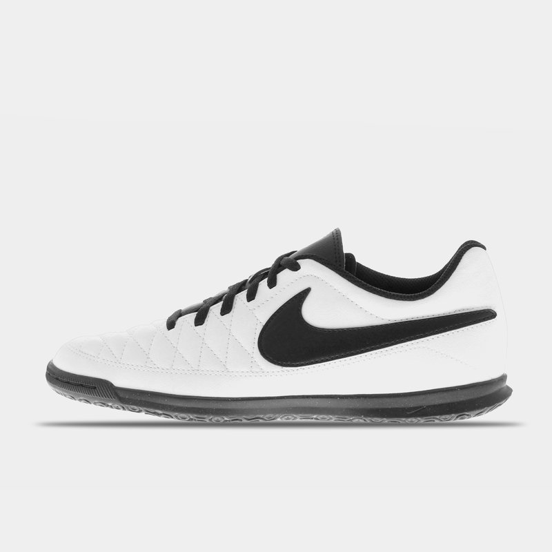 nike majestry indoor