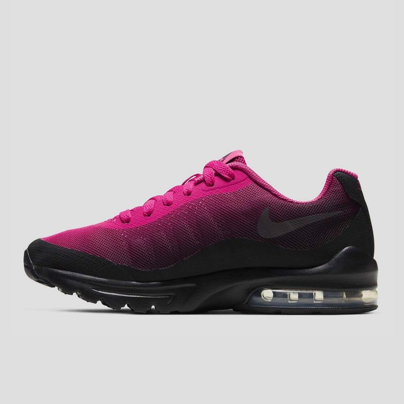 Nike trainers cheap with pink tick